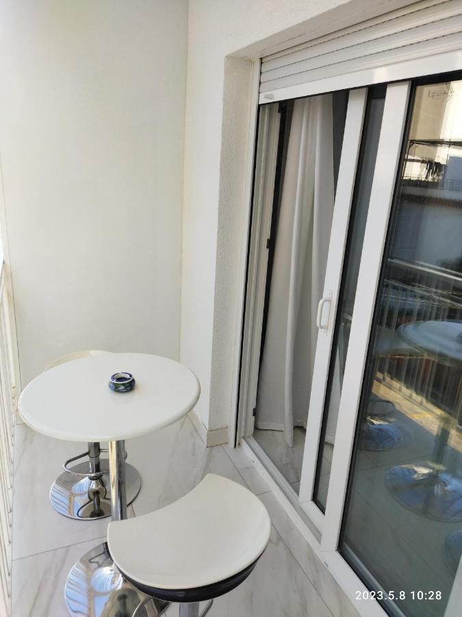Silver Horizon Luxury Apartment Нерха Екстер'єр фото